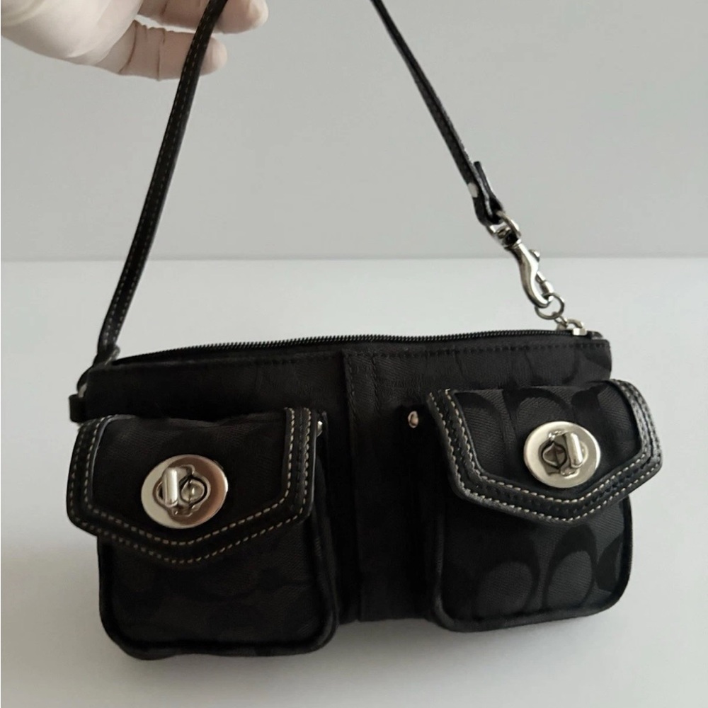 Vintage COACH Signature Turnlock Wristlet Bag Canvas Leather Black  EUC